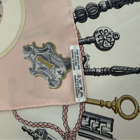 Authentic Hermes Pink and Gold Silk Scarf - Picture 4 of 11